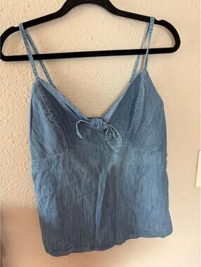NWT Old Navy Denim Style Tank size M. $30 retail